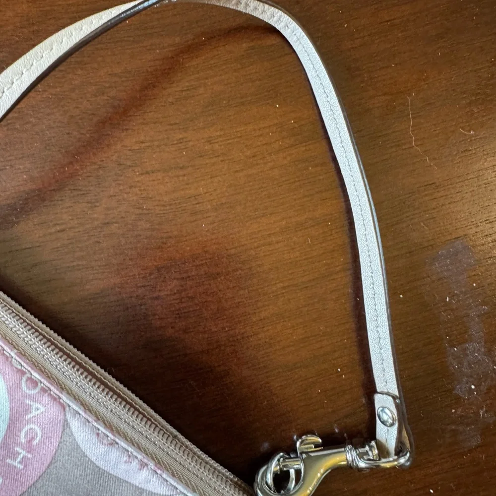 Coach Pink and Brown Poppy Circle Pattern Wristlet Y2K